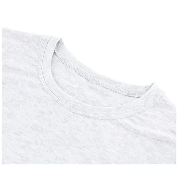 Women’s Graphic tee.”Mama Needs Coffee” size small - Picture 4 of 5